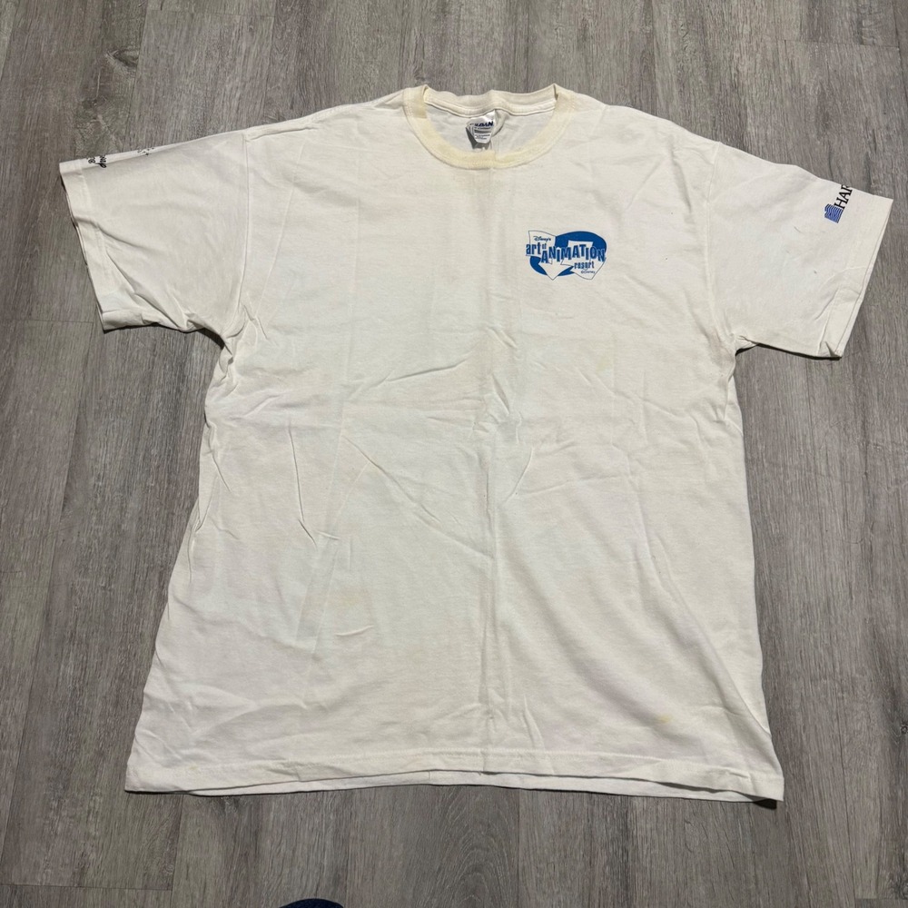 Disney Art of Animation Resort Topping Out Party 2011 Mater T-Shirt Mens Large - Picture 3 of 9
